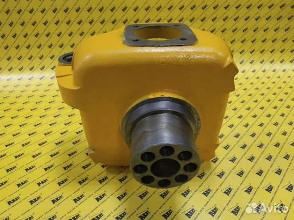 Кулак поворотный JCB 448/42703